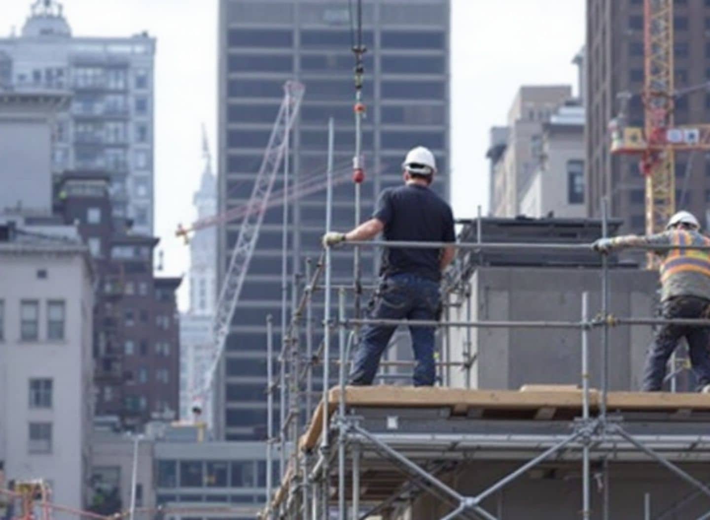 Defective Scaffold Planking in New York: When a Broken Board Becomes a Lawsuit
